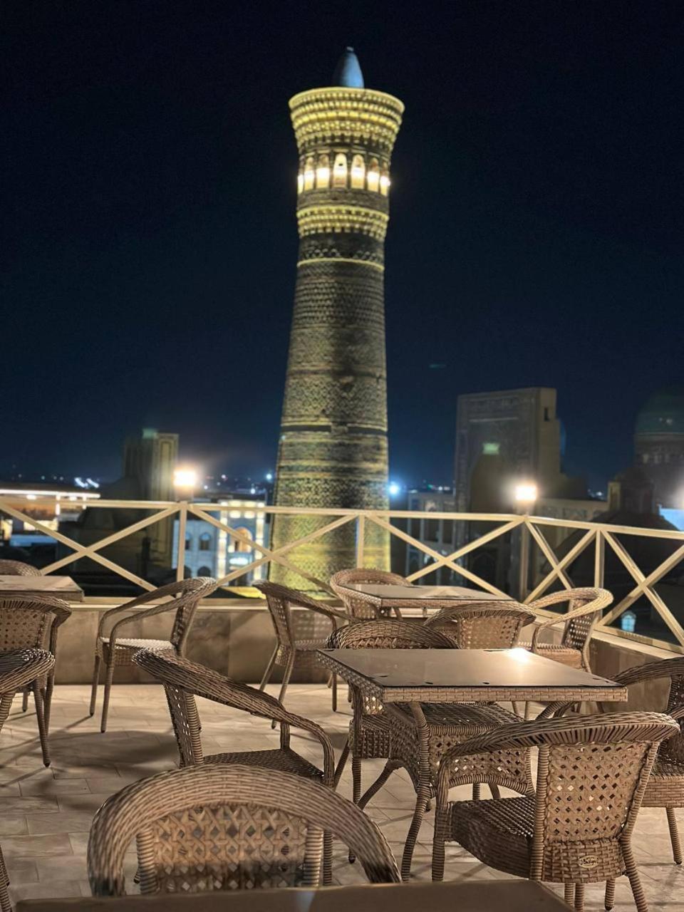 Poyi Kalon Teracce Hotel حلال Buchara Exterior foto